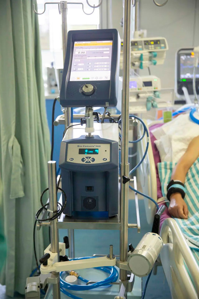 临床治疗再添利器——体外膜肺氧合（ECMO）正式落户尊龙凯时集团重症医学科医疗中心